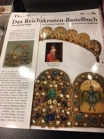 Krone Bastelbuch_2